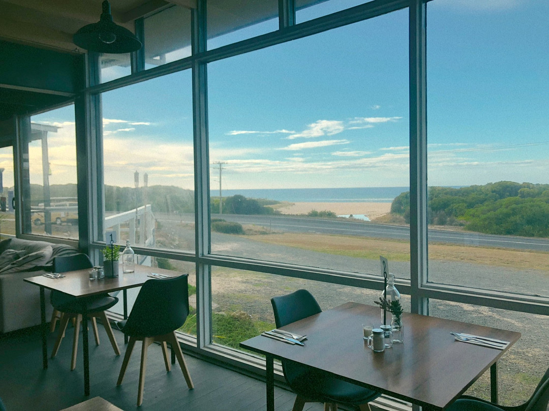 Surfside Hotel Motel主图