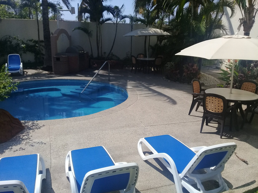 Costa Bonita Condominium & Beach Resort主图