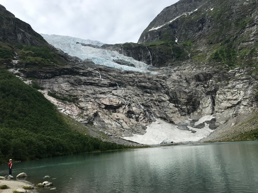 Boeyabreen Glacier景点图片