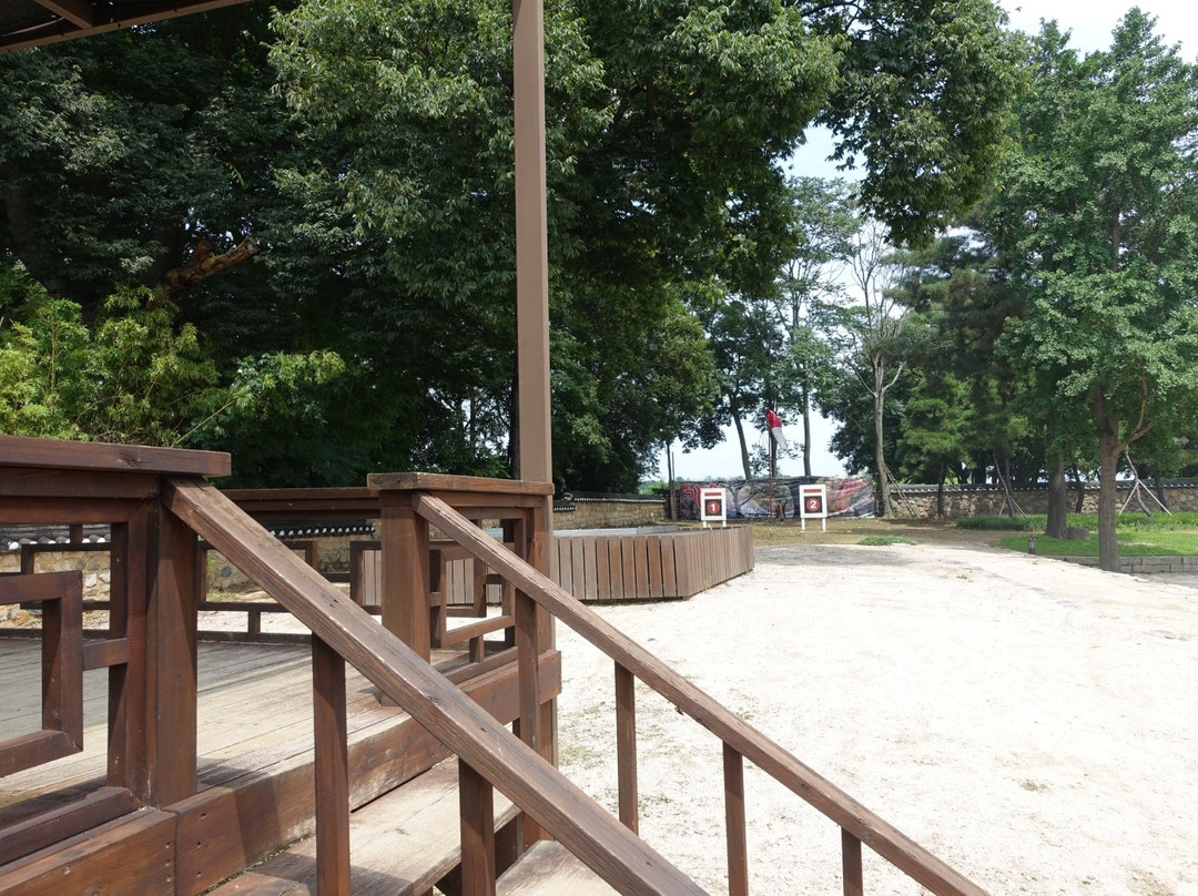 Gyeongju Hyanggyo-庆州市必去景点