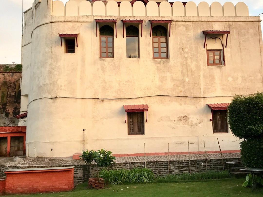 Bharatgarh Fort主图