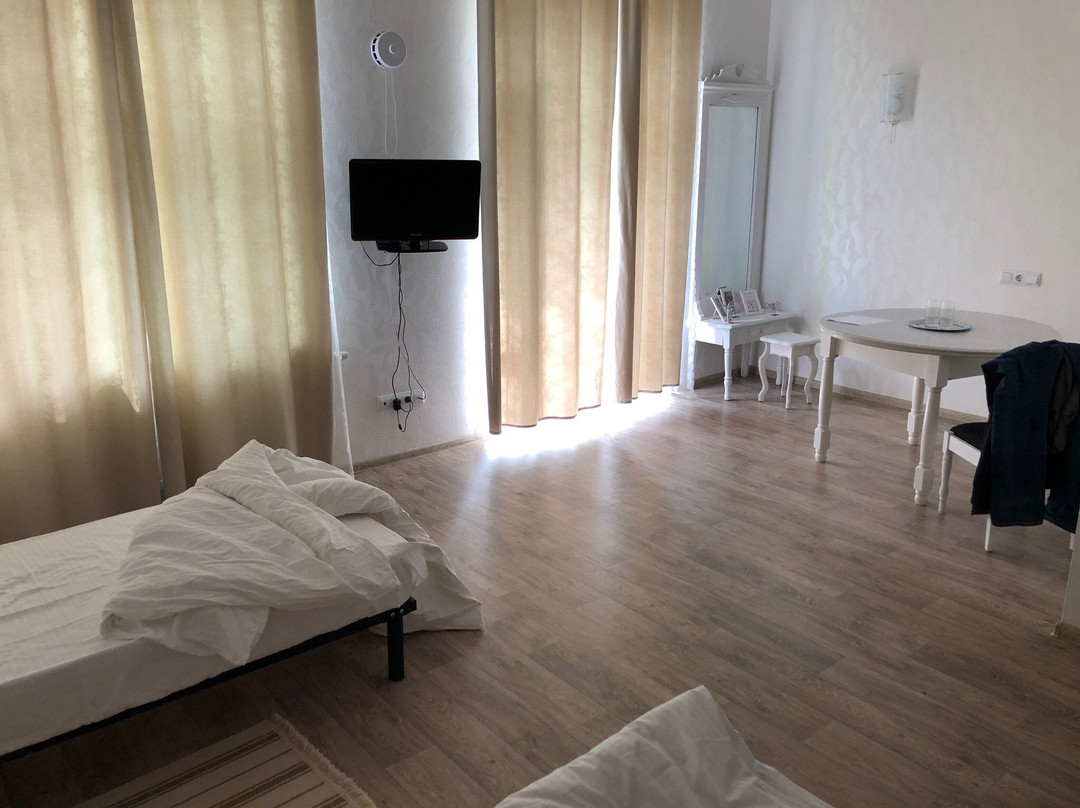 Gostinitsa Aprel'主图