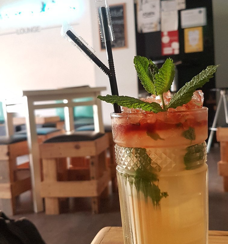 Mondrian Lounge Bar-阿威罗必去景点