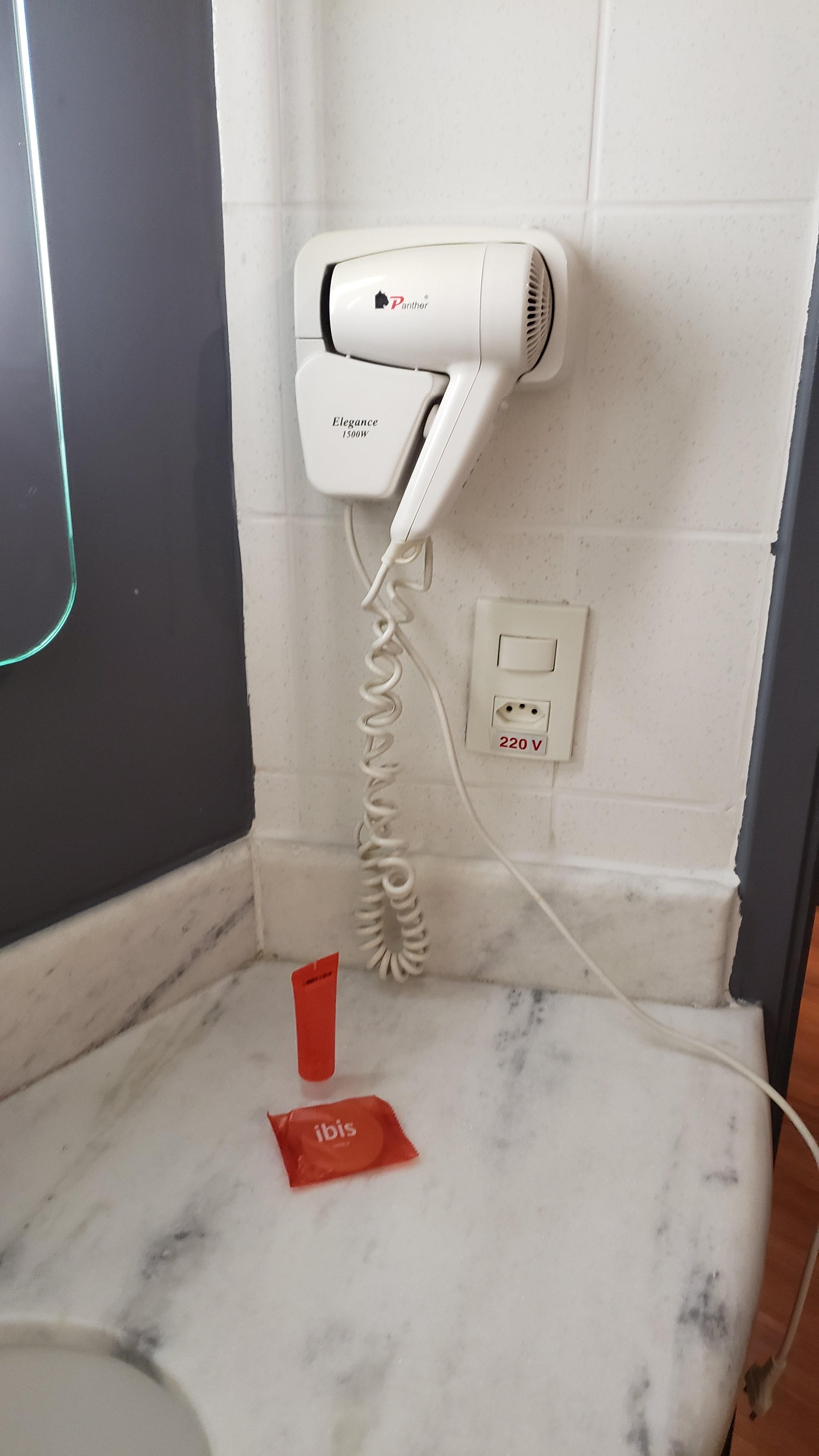 宜必思索罗卡巴酒店-浴室