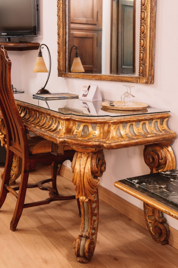 II Guelfo Bianco-官方