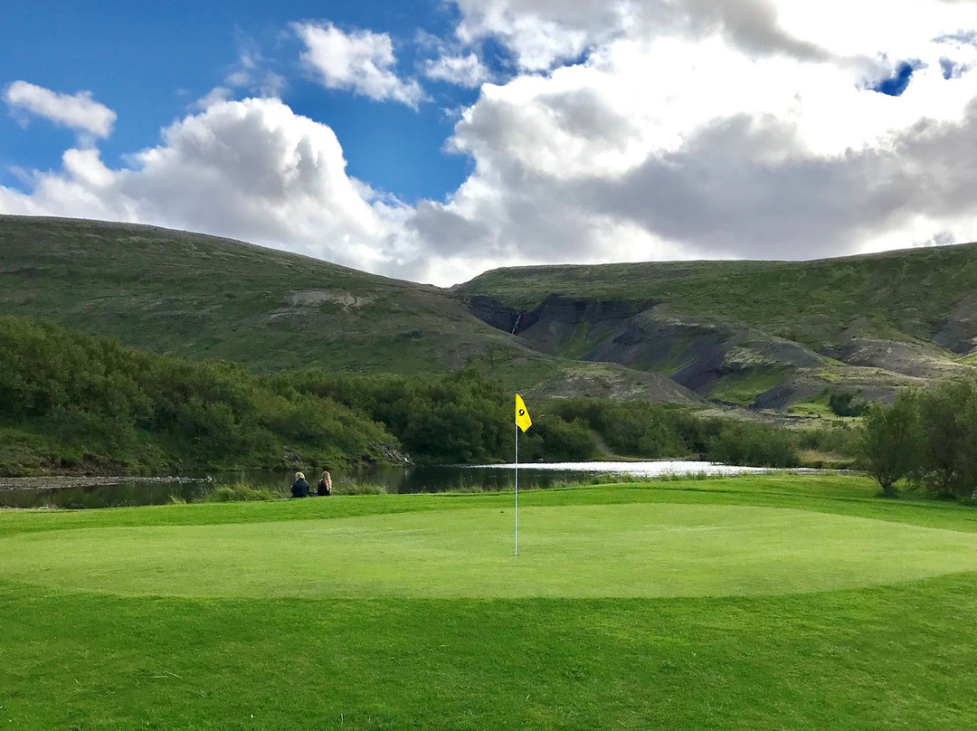 Husafell Golf Course-博尔加内斯必去景点