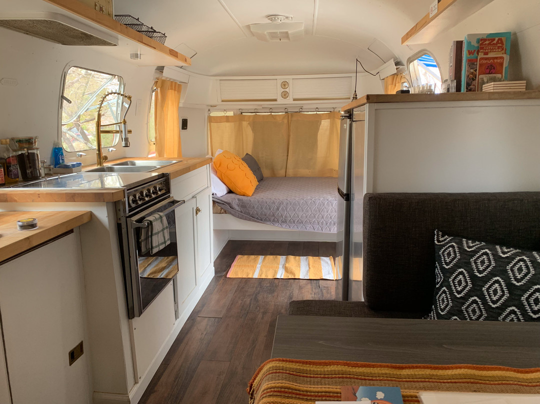 Spin and Margie's Desert Hideaway主图