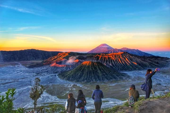 Lava Bromo Tour-泗水必去景点