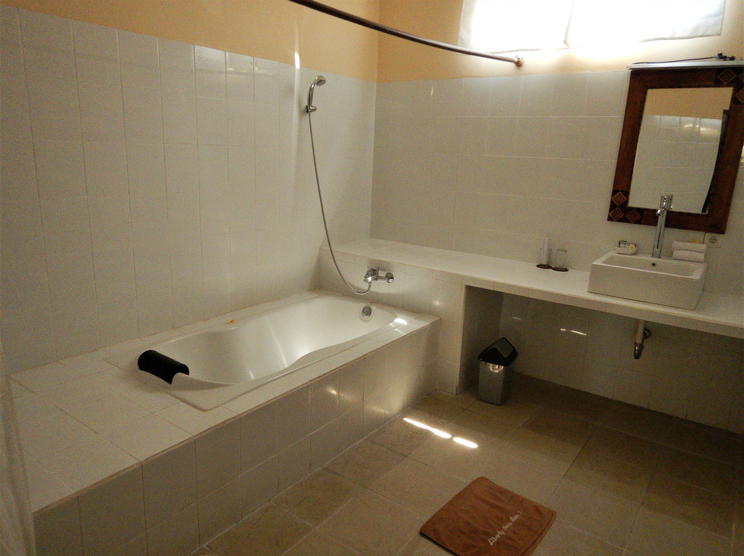 自由潜水度假村主图