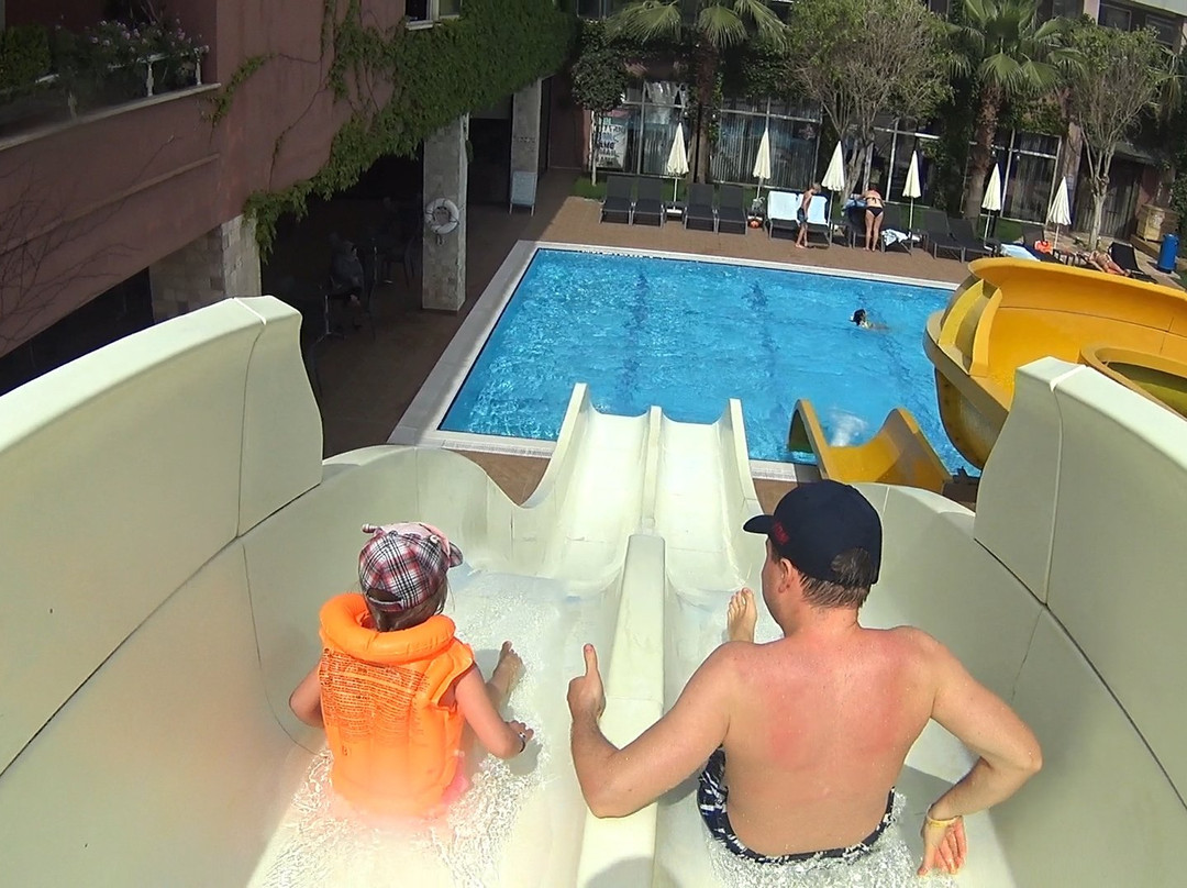 Telatiye Resort Hotel主图