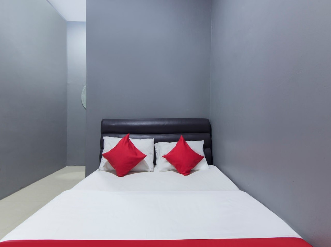 OYO 774 Hotel Iskandar主图