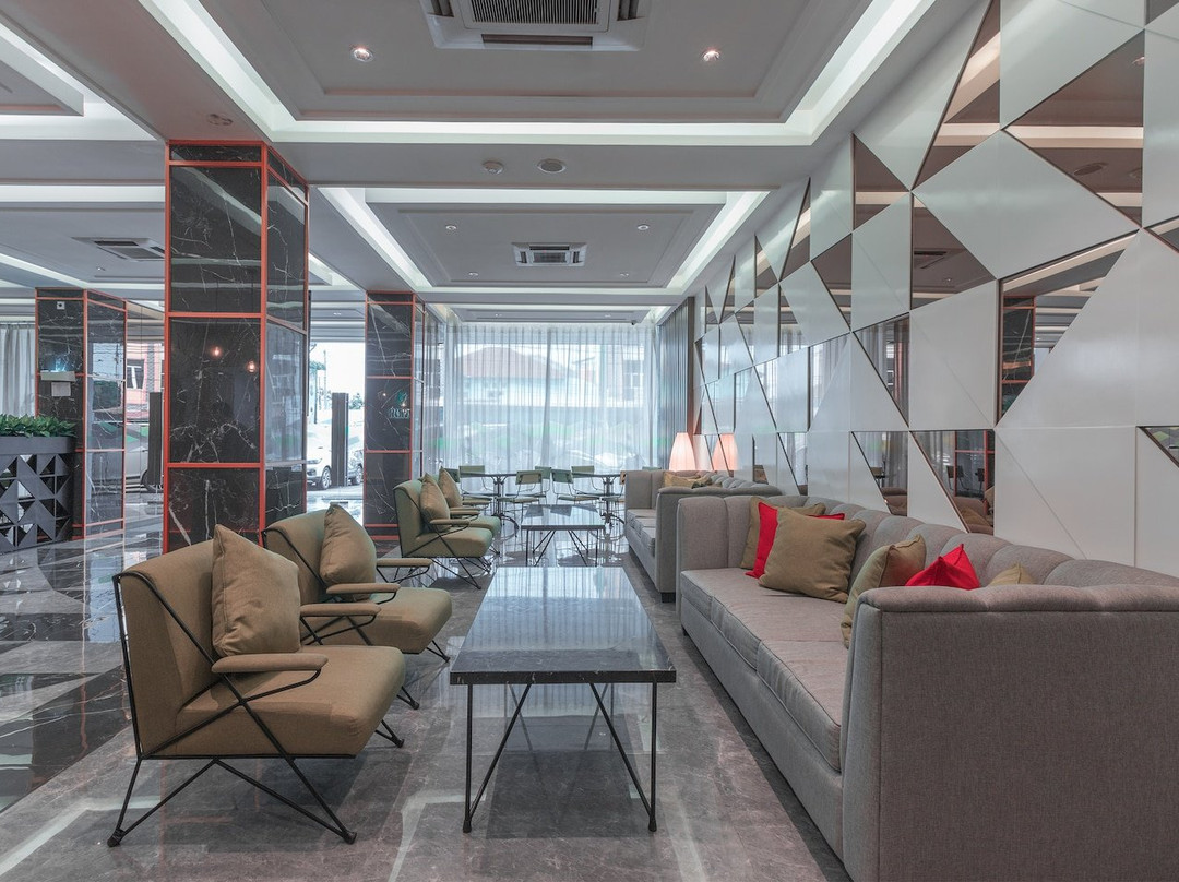 OYO 537 Versa Hotel主图