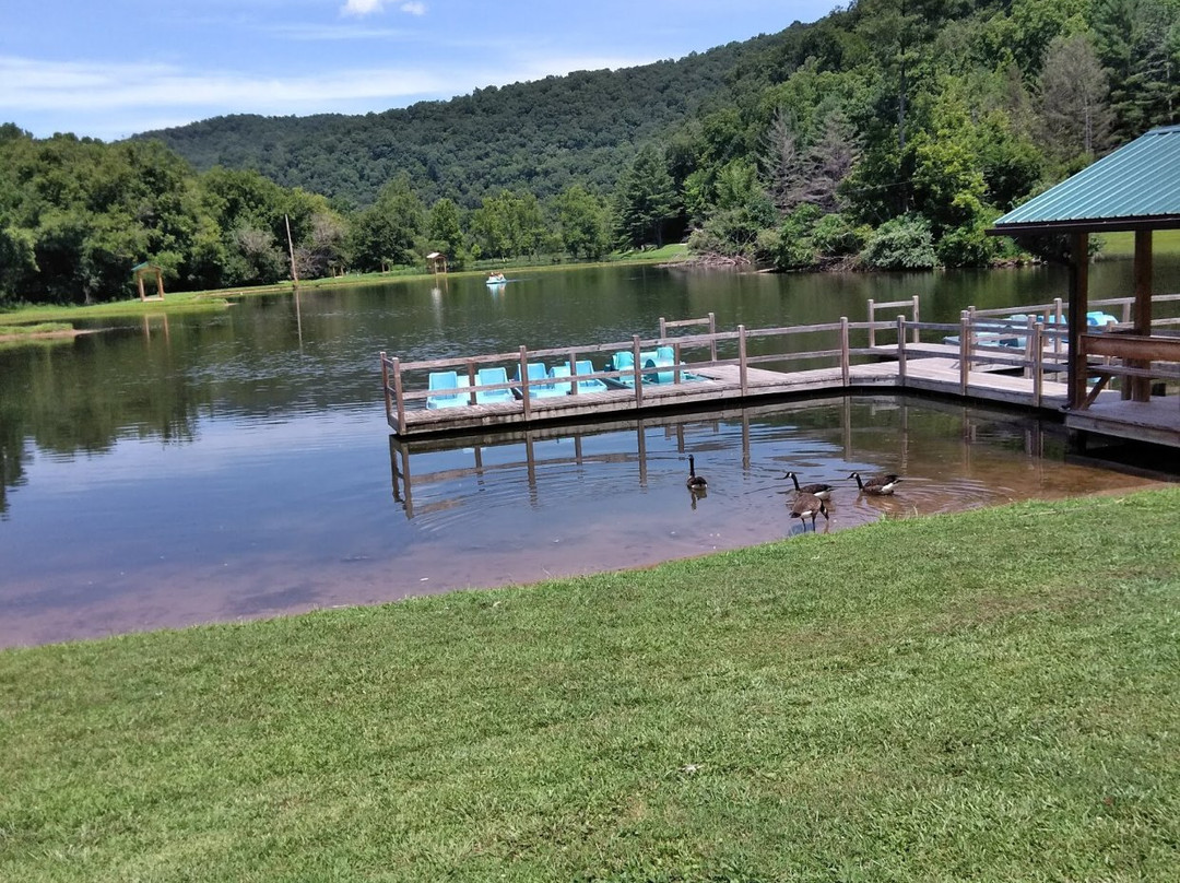 Cedar Creek State Park-Glenville必去景点