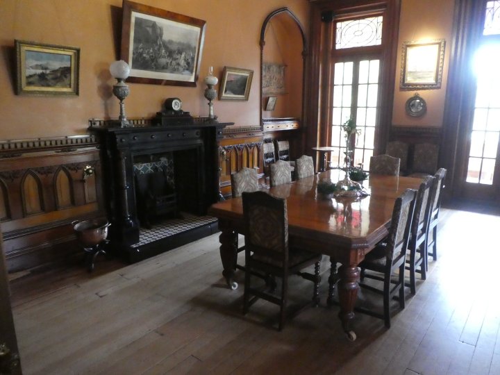 拉纳克住宿-餐饮