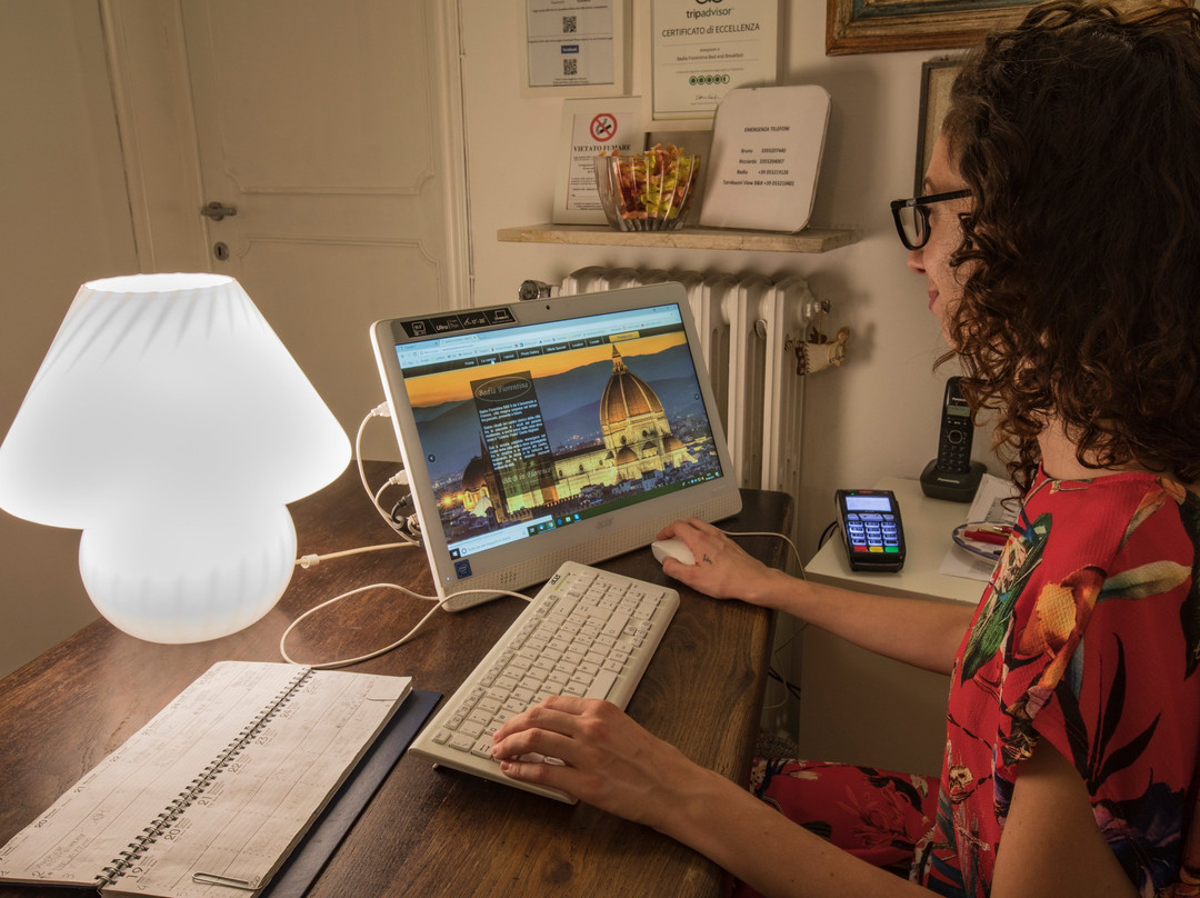 巴迪亚佛罗伦萨酒店主图