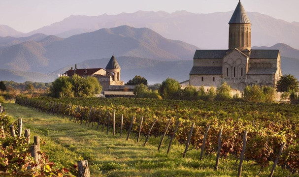 DEGEORGIO TRAVEL-巴统必去景点