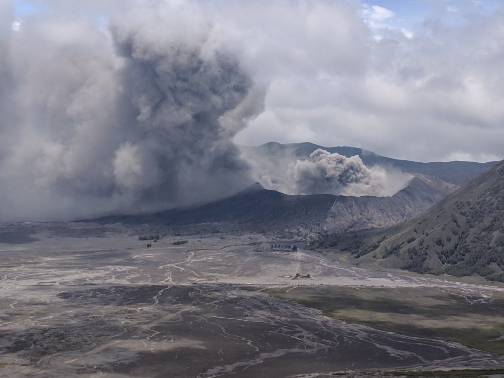 Bumiland Mulia Tour-泗水必去景点