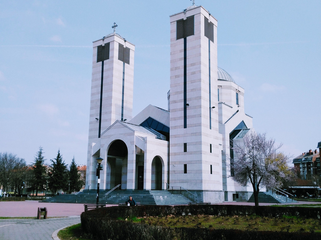 The Church of Holy Emperor Constantine and Empress Hellen-Nis必去景点