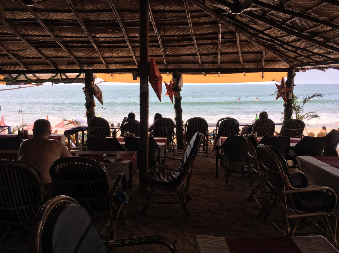 Royal Touch Beach Resort主图