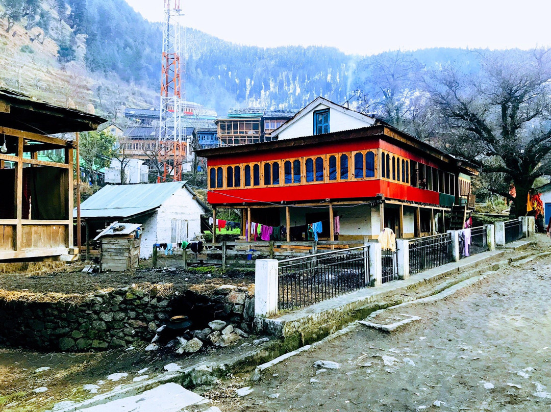 Tirthan Valley Luxmi Homestay