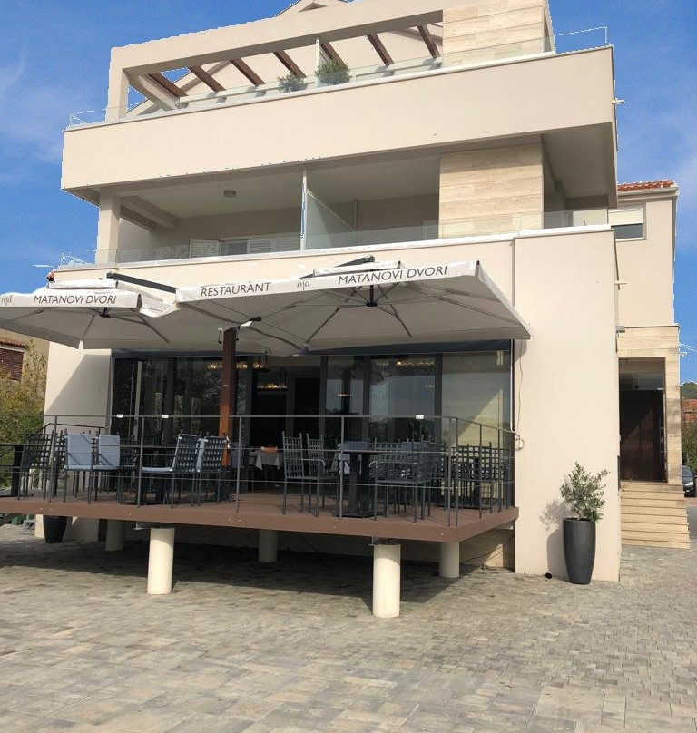 Rooms & Restaurant Matanovi Dvori主图