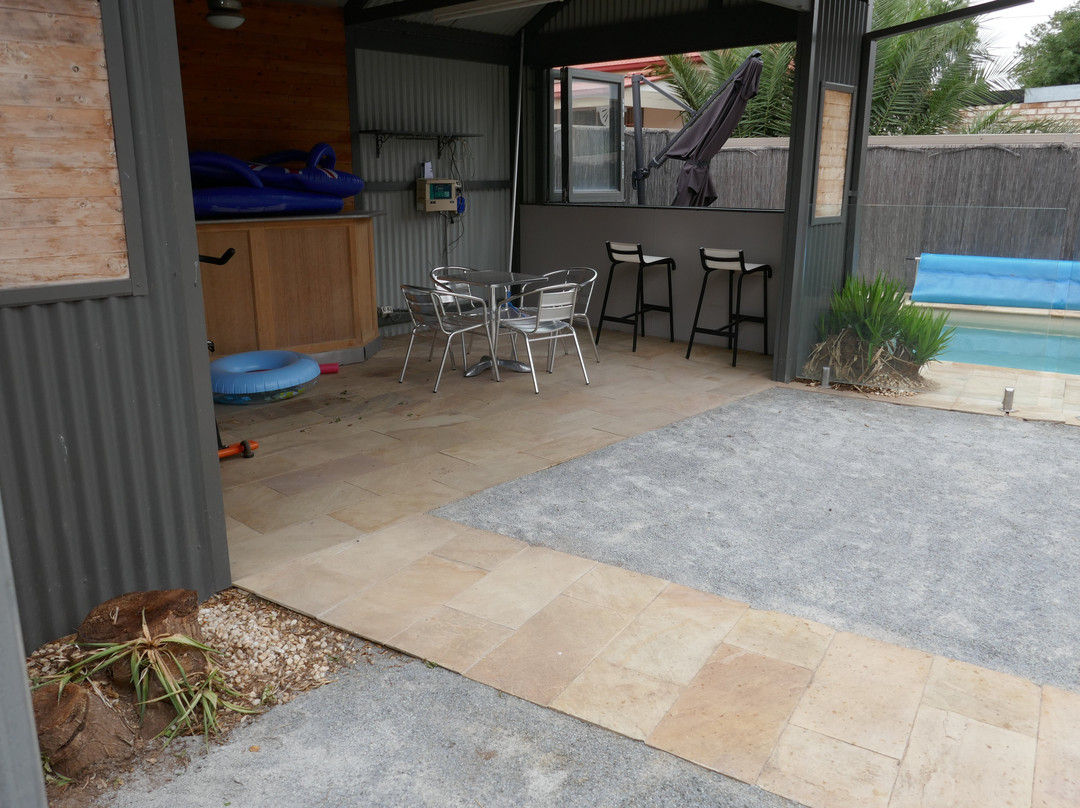 The Charles Boutique Hotel主图