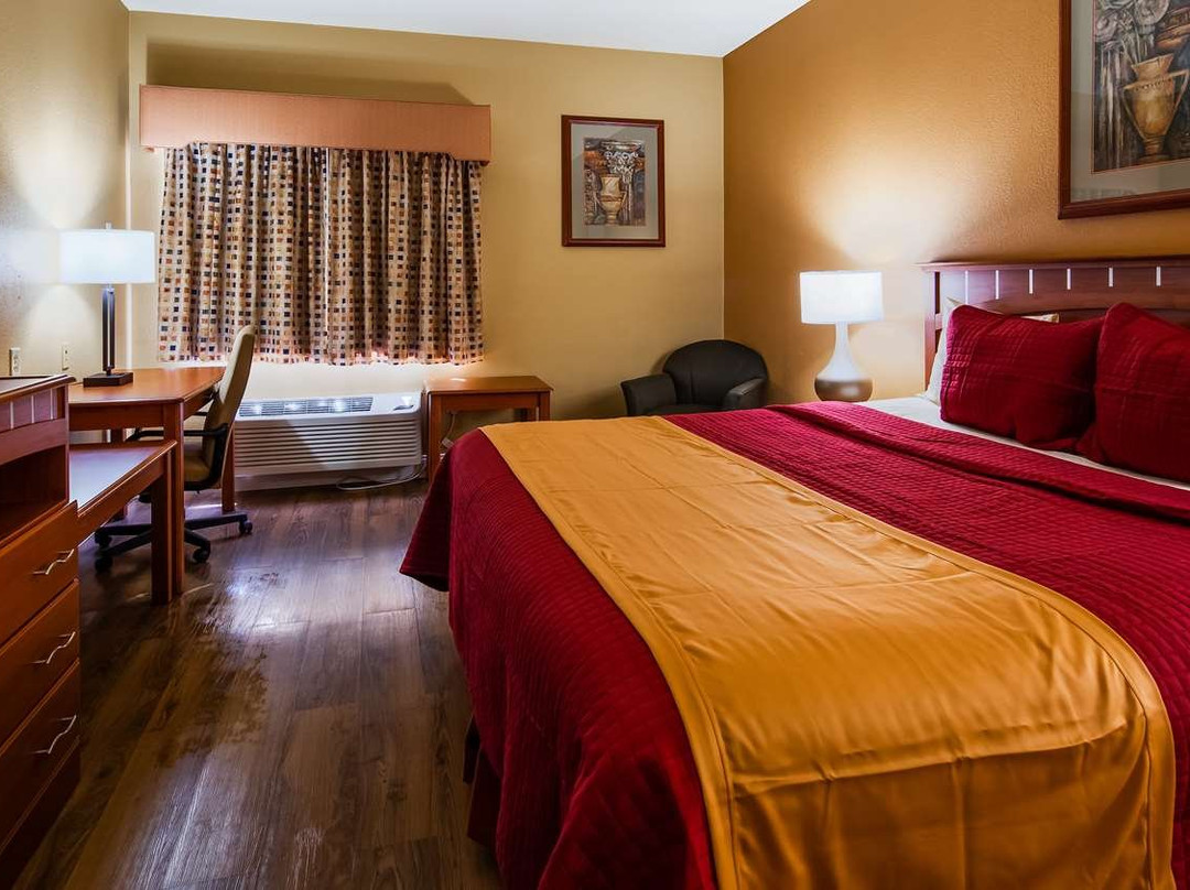 丹顿贝斯特韦斯特酒店主图