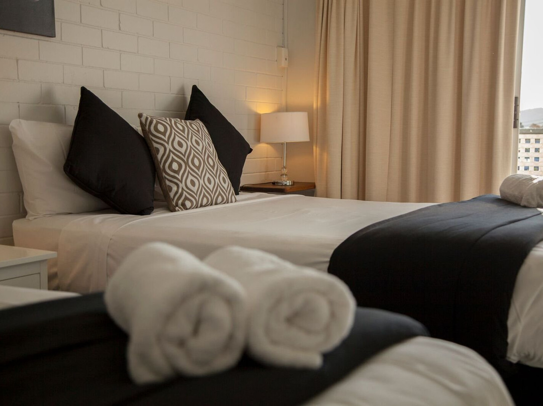 赫尔斯顿地方汽车旅馆主图