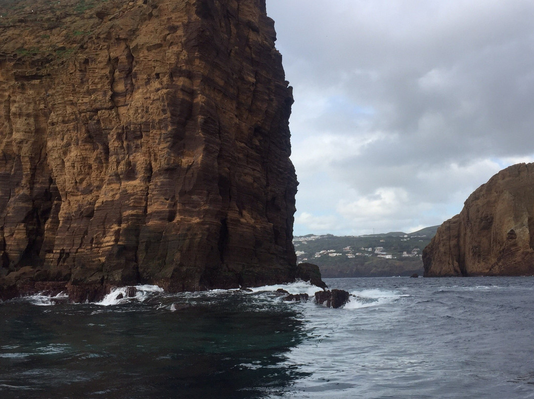 Cabras Islets-Feteira必去景点