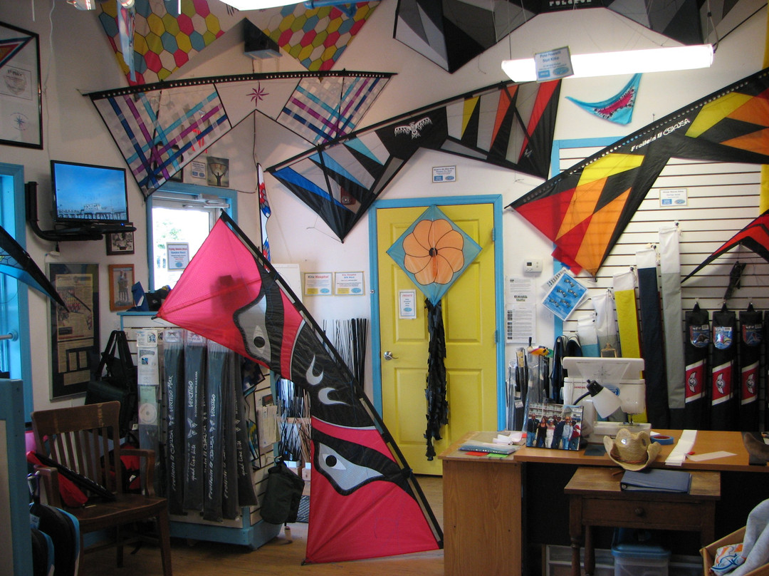 Flying Smiles Kites-卡罗拉必去景点