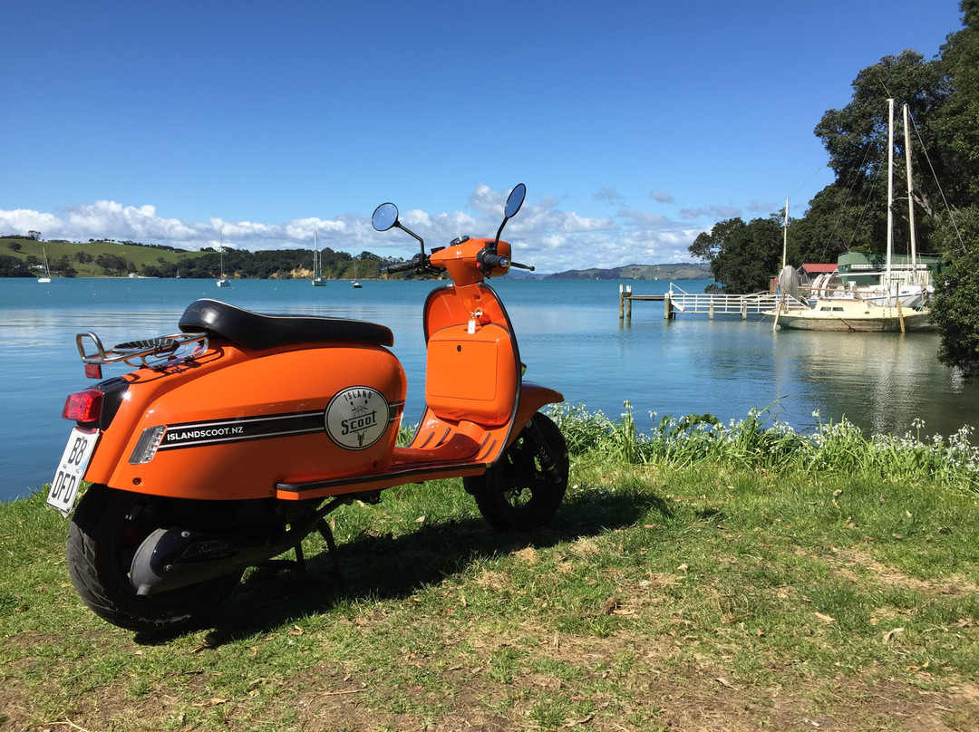 Island Scoot景点图片