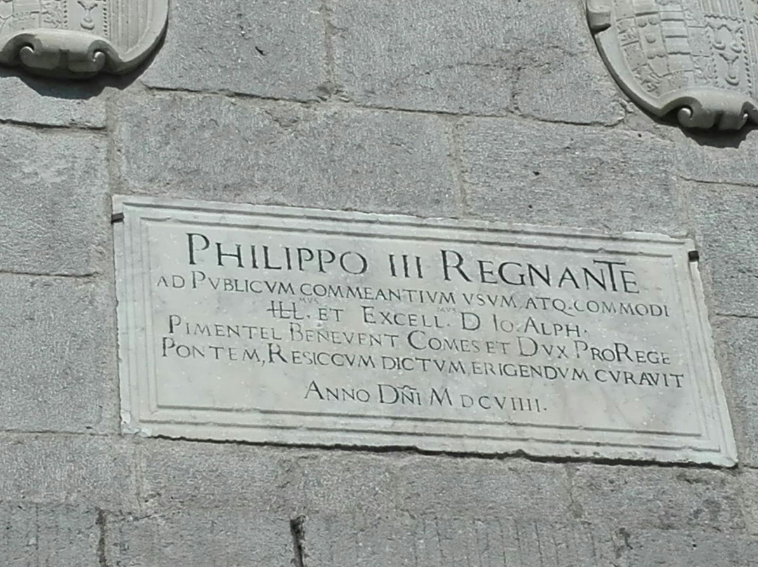 Epitaffio a Filippo III景点图片