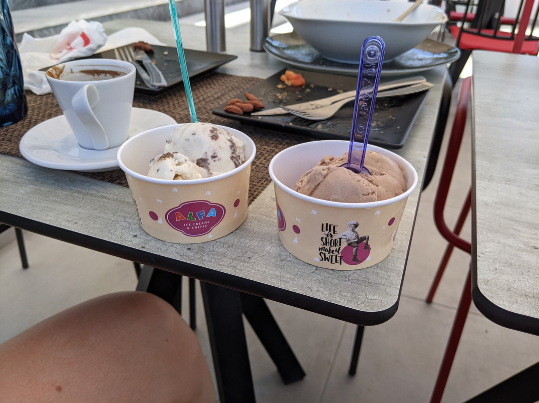 Karterados餐馆和美食-Crepaki Santorini