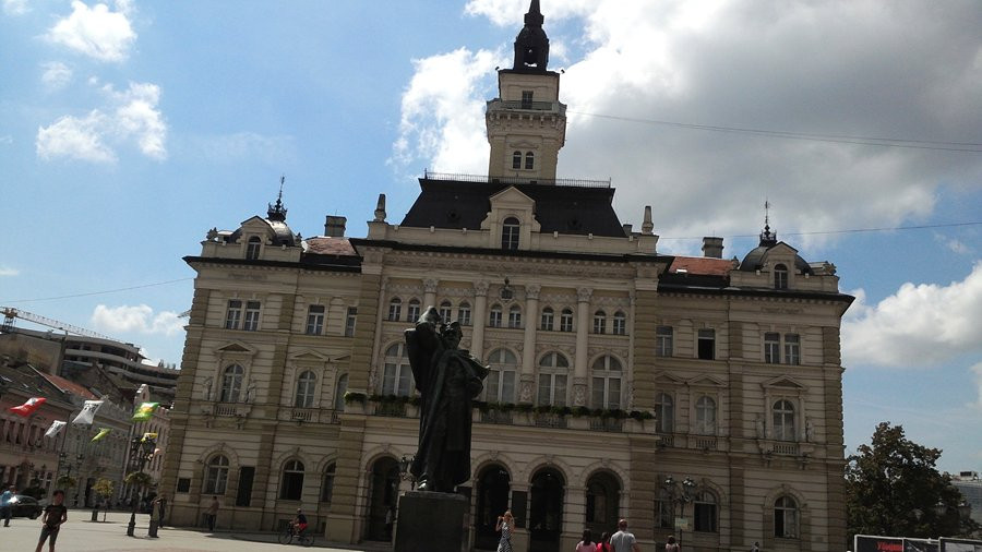 Svetozar Miletic Monument-诺维萨德必去景点