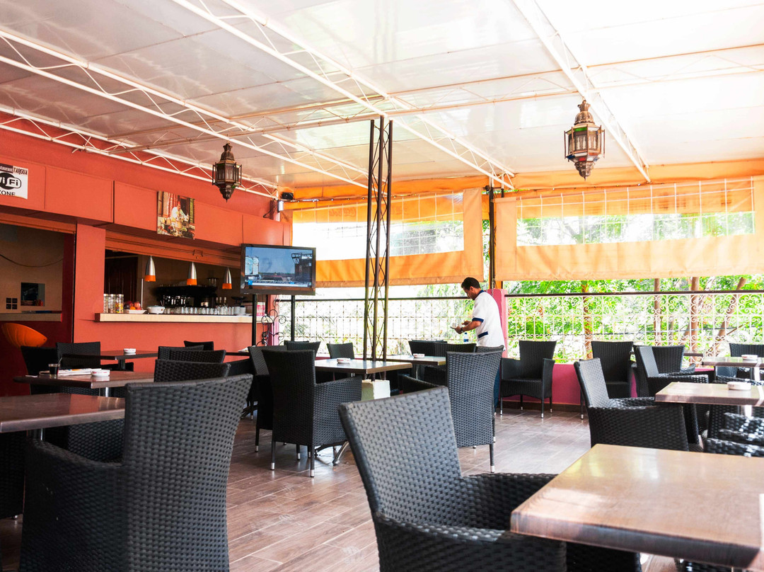 Taghjijt餐馆和美食-Café Restaurant Targua