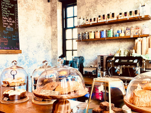 Bloomsyard - Watford Station