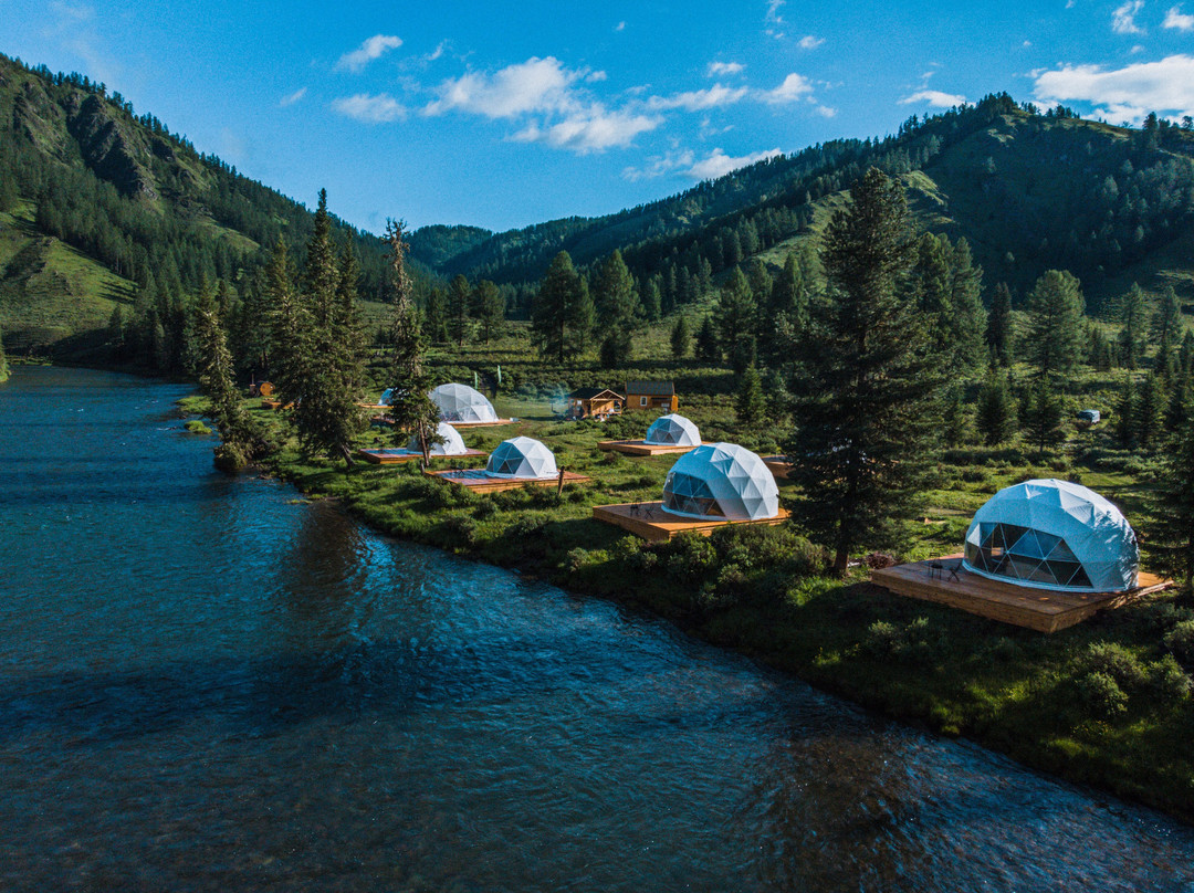 Mamont Camp