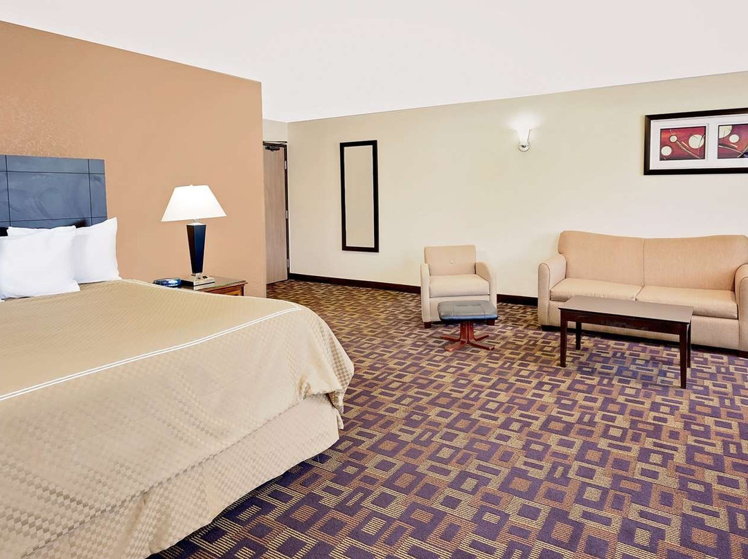 迪柯拉速8汽车旅馆主图