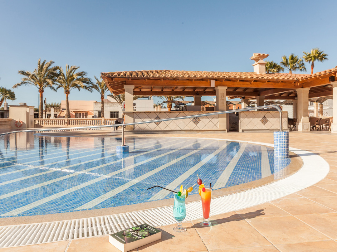 Portocolom酒店住宿-Smy Vistamar Portocolom