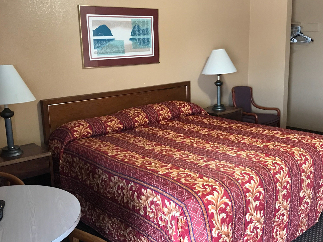 Holiday Motel