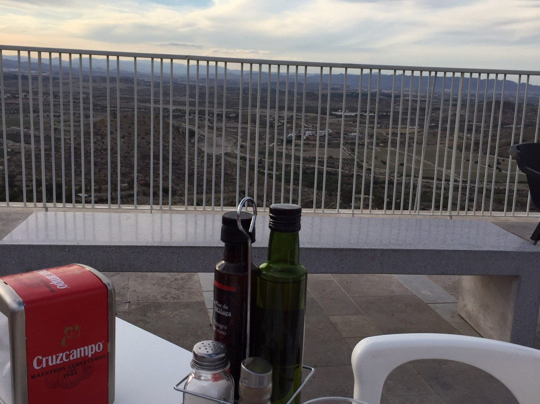 El Mirador Bar Cafeteria
