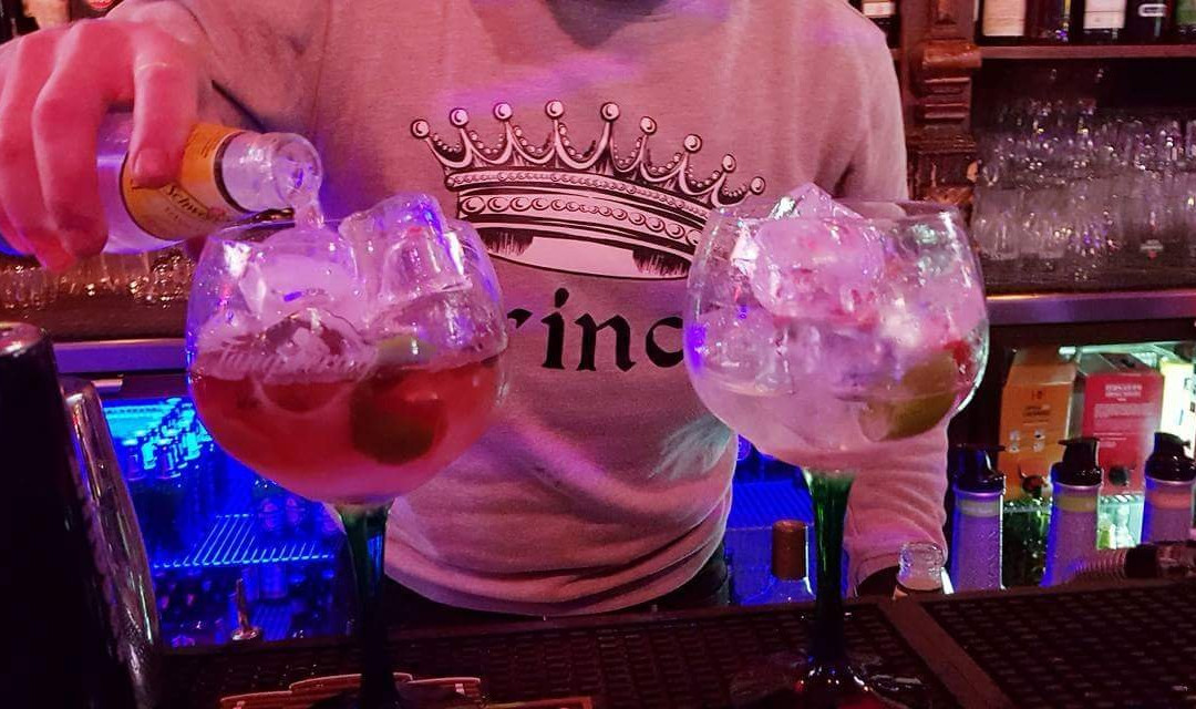普赖尔洛查旅游景点-On the Rocks Disco-Bar