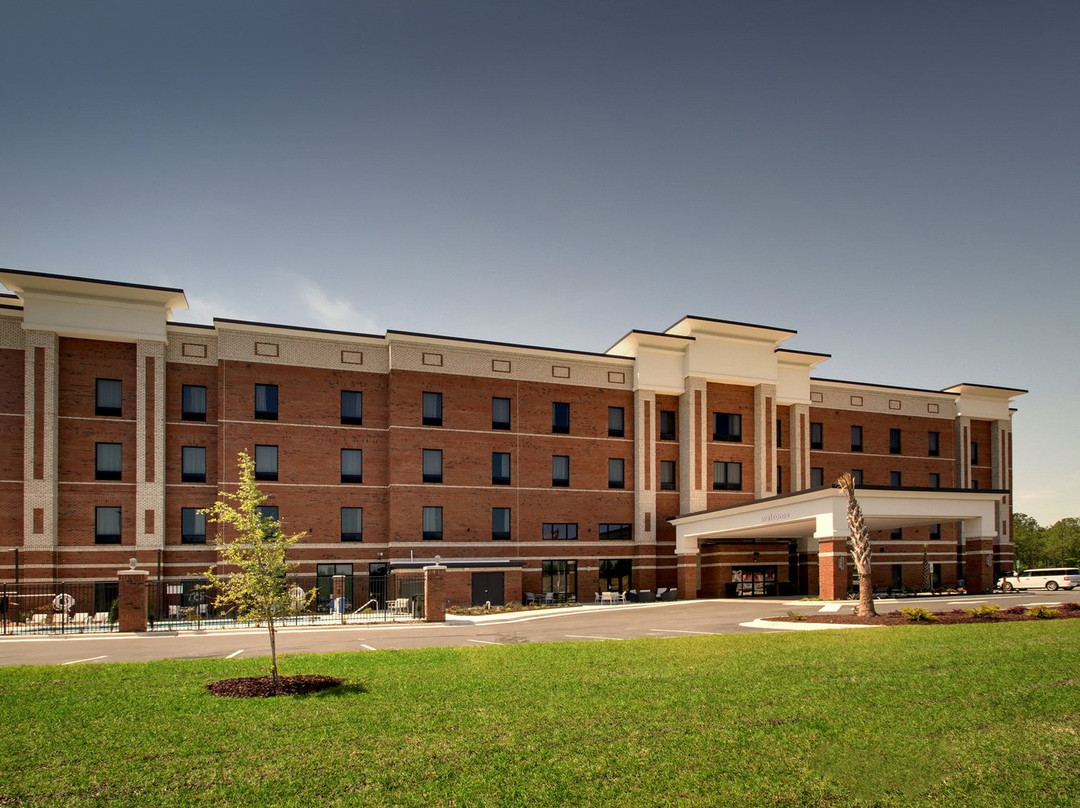 Hampton Inn by Hilton Sneads Ferry North Topsail Beach主图