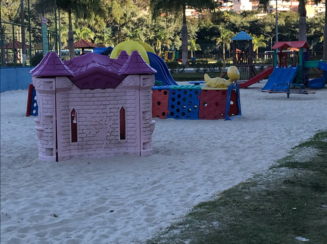 Parque Municipal de Eventos-Extrema必去景点