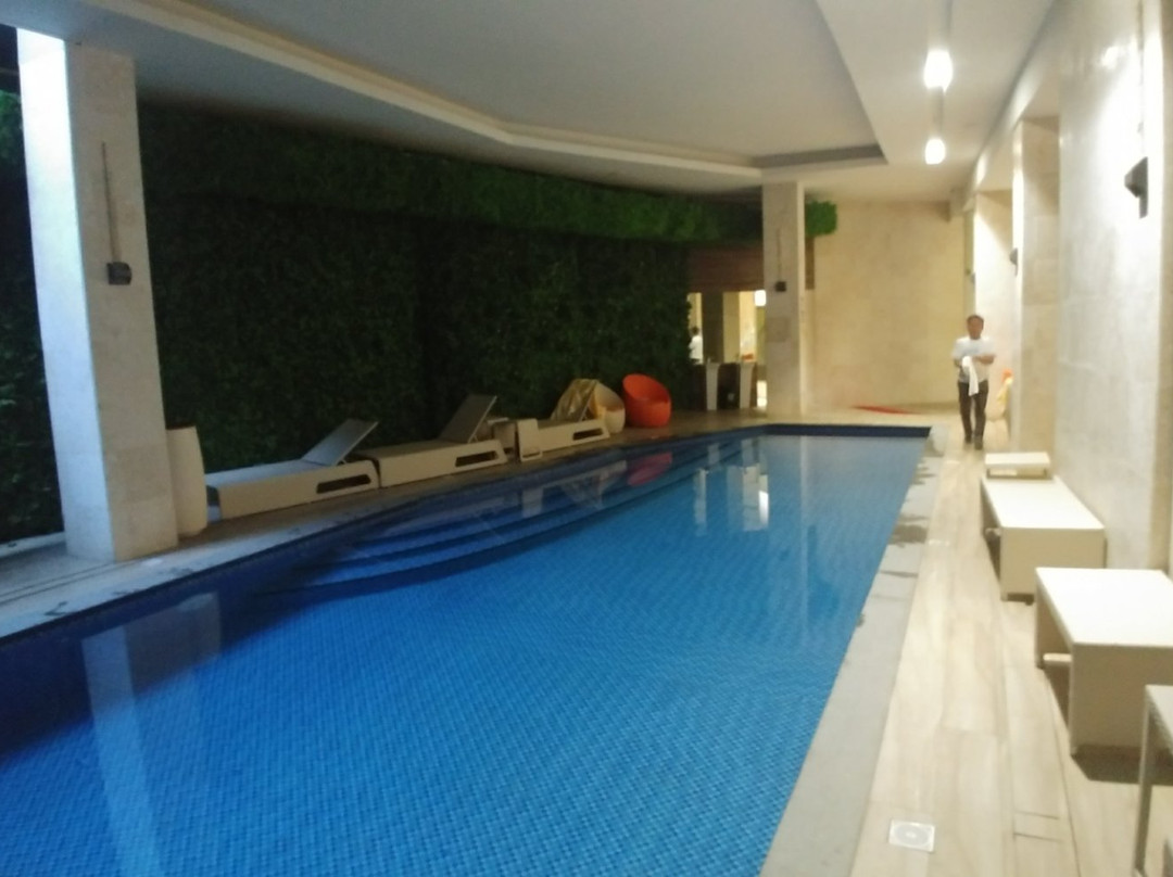 Goldberry Lite Hotel主图