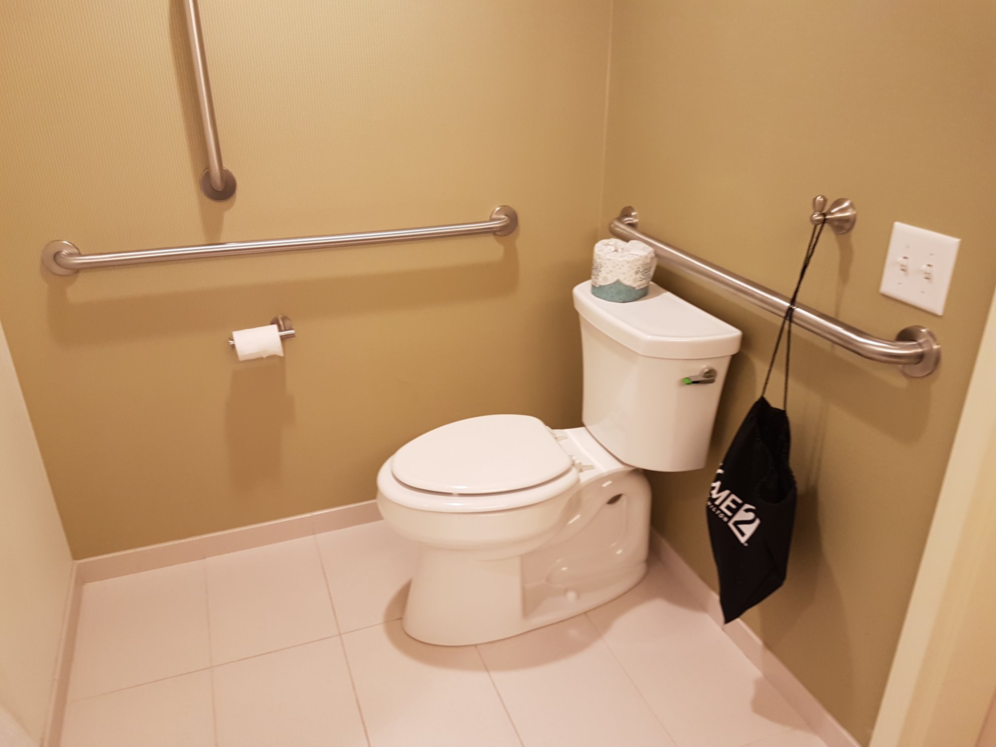 Home2 Suites by Hilton Youngstown West/Austintown-浴室