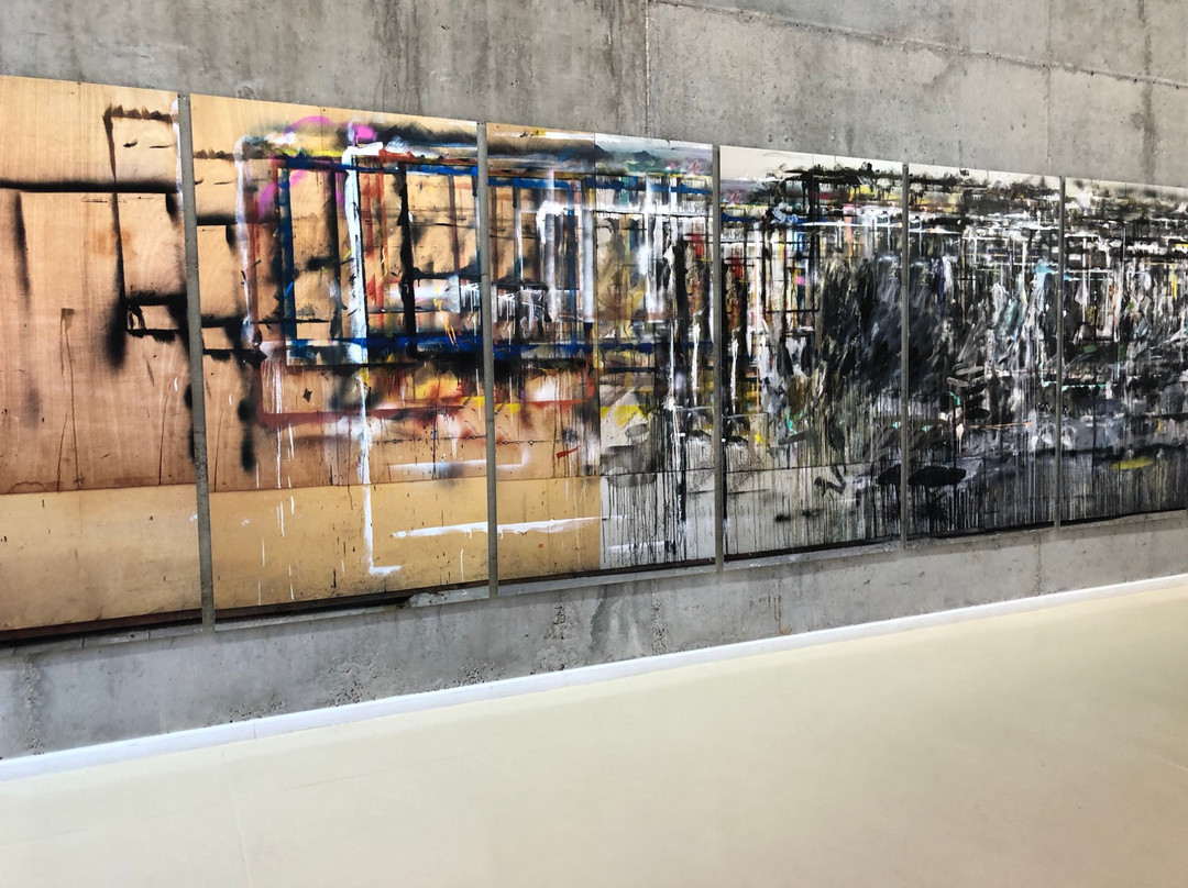 Herzliya Museum of Contemporary Art-荷兹利亚必去景点