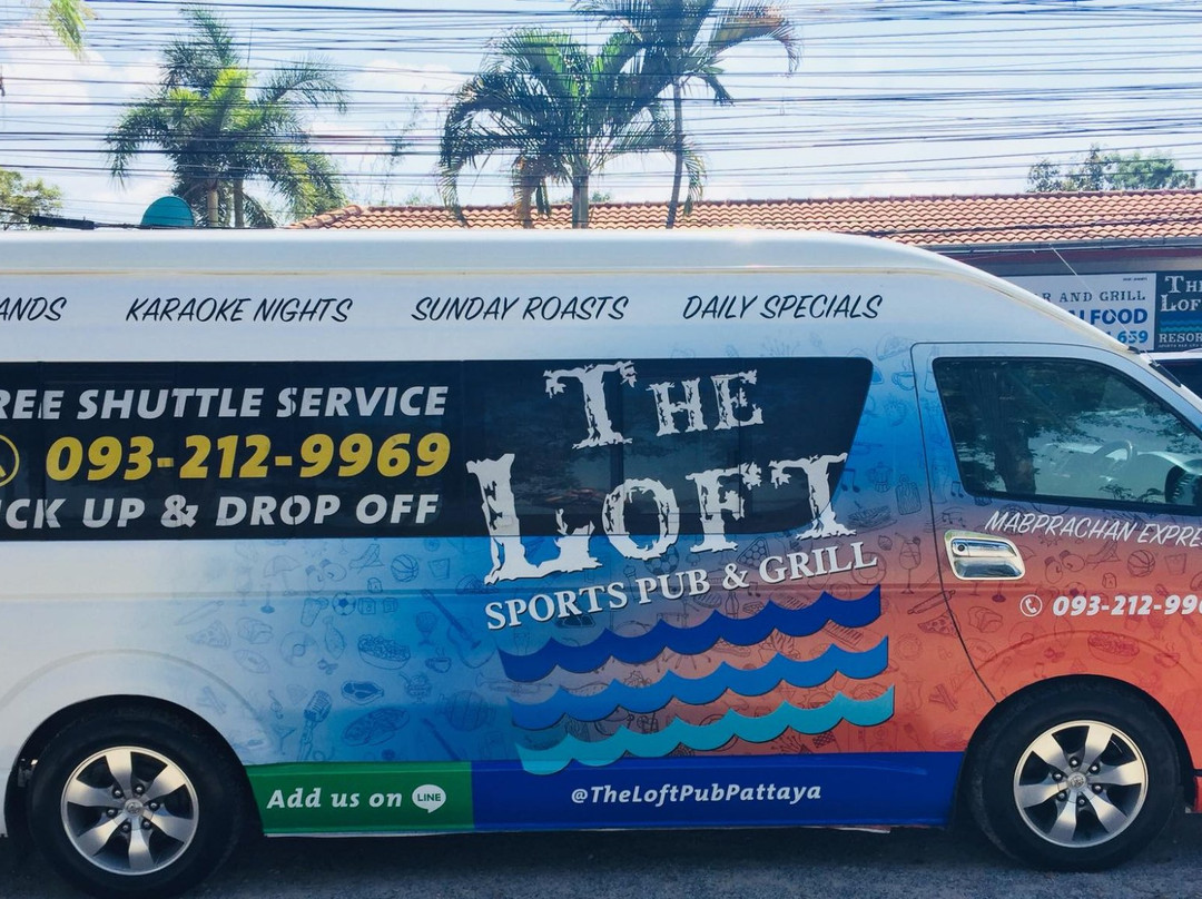 Ban Map Samet Daeng餐馆和美食-The Loft Sports Pub and Grill