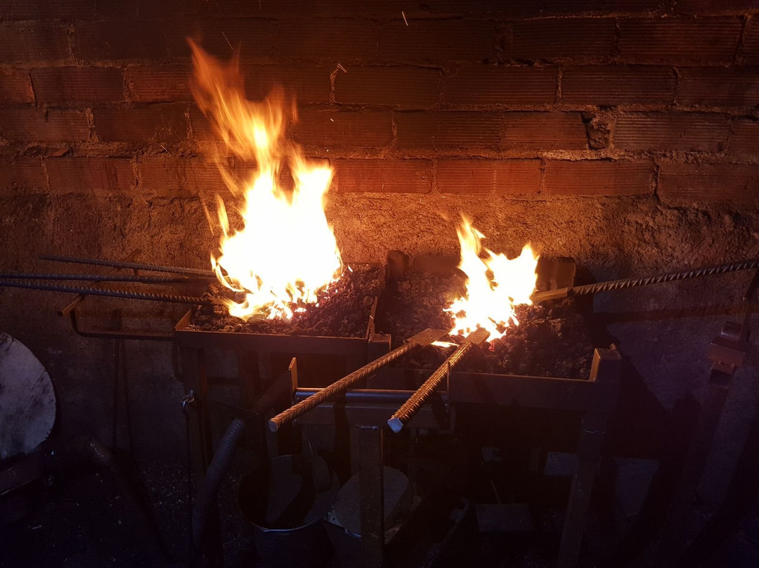 Fantastic Factory Blacksmith Workshop景点图片