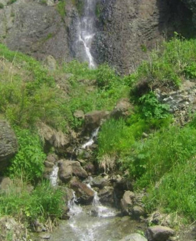 Waterfall Voyevoda景点图片